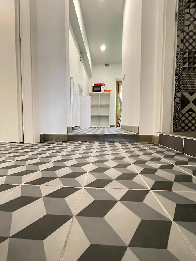 Smart Gold Apartment Elegant Style Bergamo
