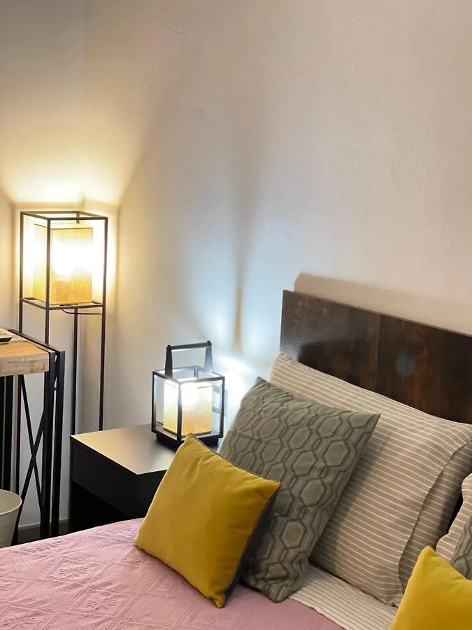 Smart Gold Apartment Elegant Style Bergamo