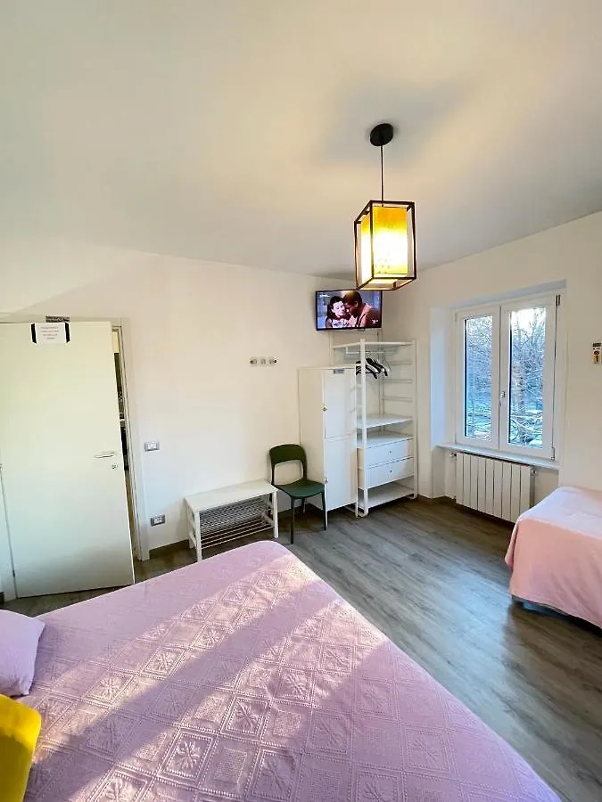 Smart Gold Apartment Elegant Style Bergamo İtalya