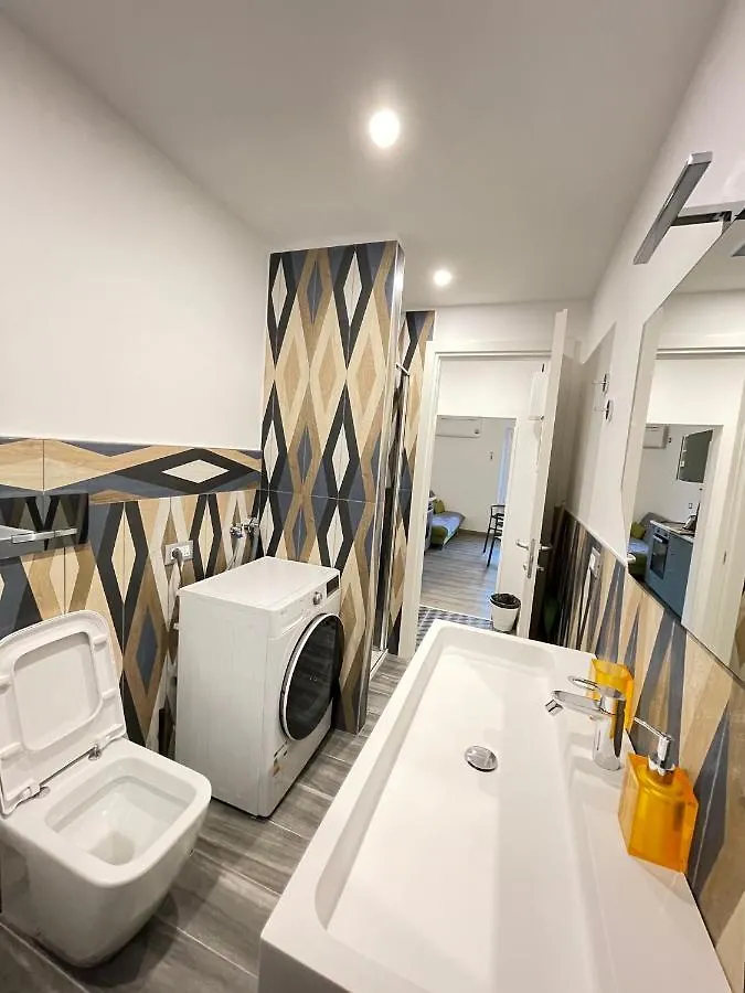 Smart Gold Apartment Elegant Style Bergamo 0*,  İtalya