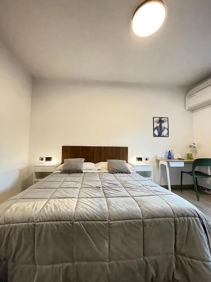 Smart Gold Apartment Elegant Style Bergamo